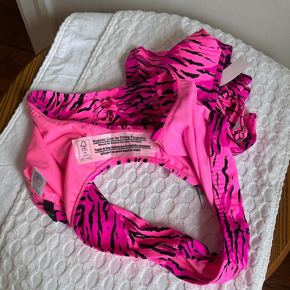 California Waves Animal Print Tankini Swimsuit V-Wire Padded Strappy NWT - Picture 11 of 17